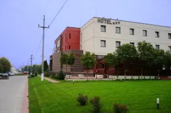cazare arad - Cazare in Arad - Hotel Phoenix ***, rezervari online in Arad: Hotel ***
