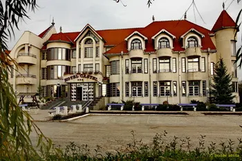 cazare sf gheorghe - Cazare in Sfantu Gheorghe - Hotel Castel ***, rezervari online in Sfantu Gheorghe: Hotel ***